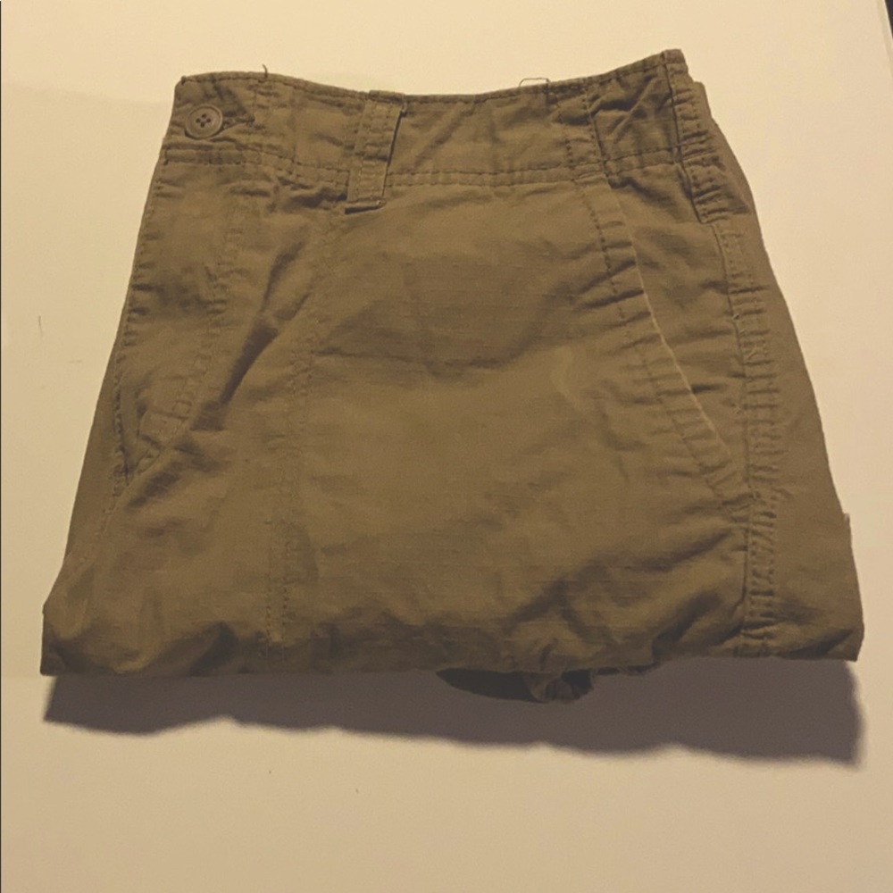 Men’s cargo shorts